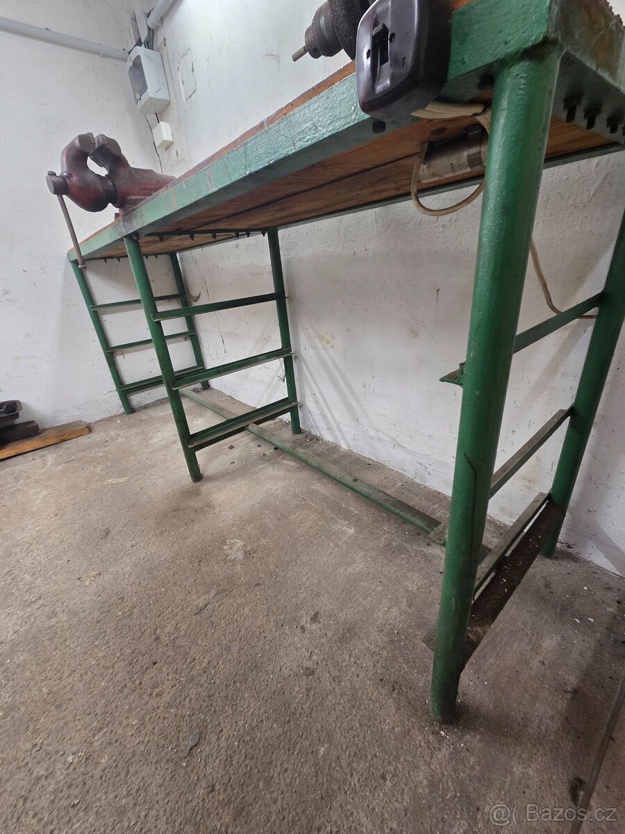 Pracovni stul - Ponk se sverakem - 4