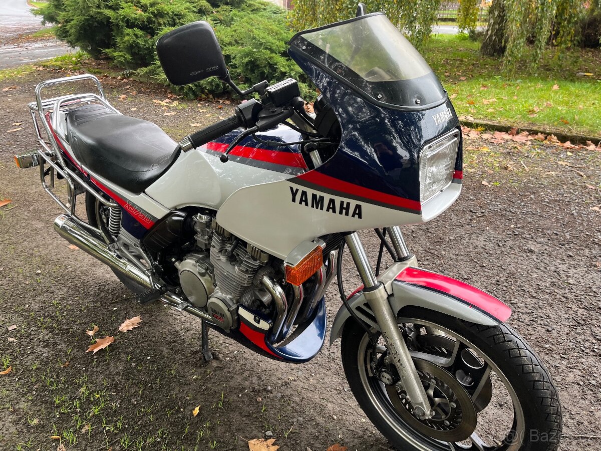 Yamaha XJ 750 - 4