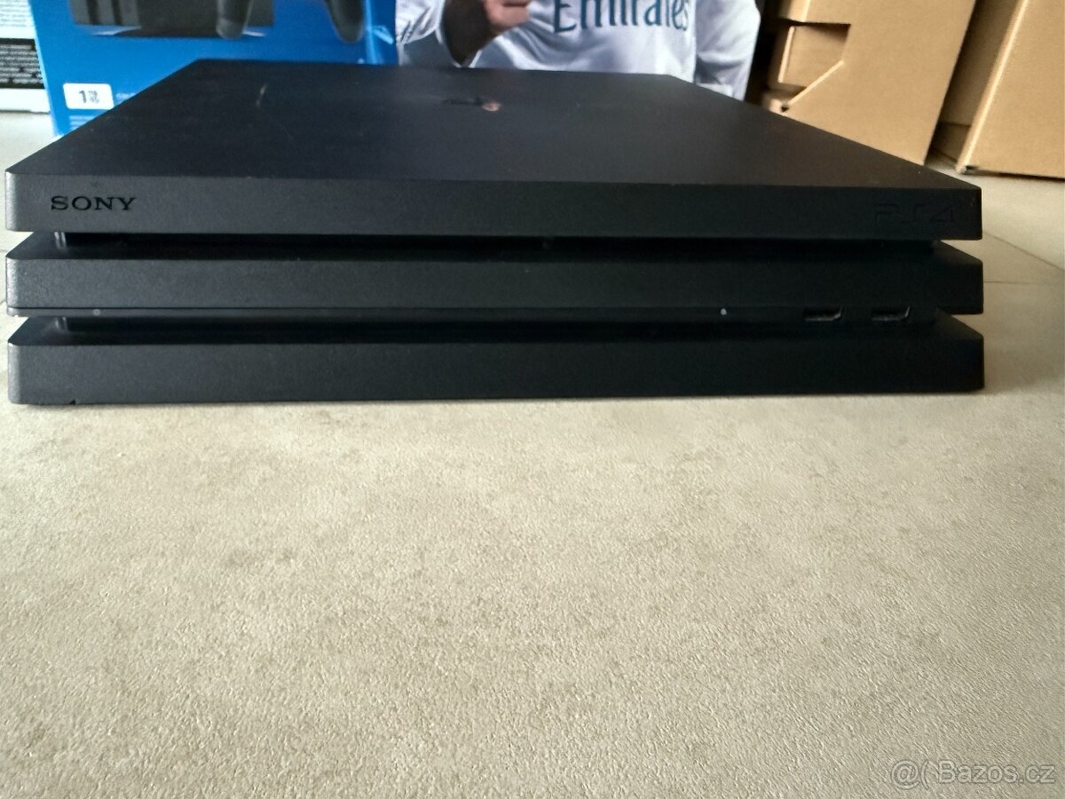 PLAYSTATION 4 Pro 1 TB OVP CUH-7016B - 4