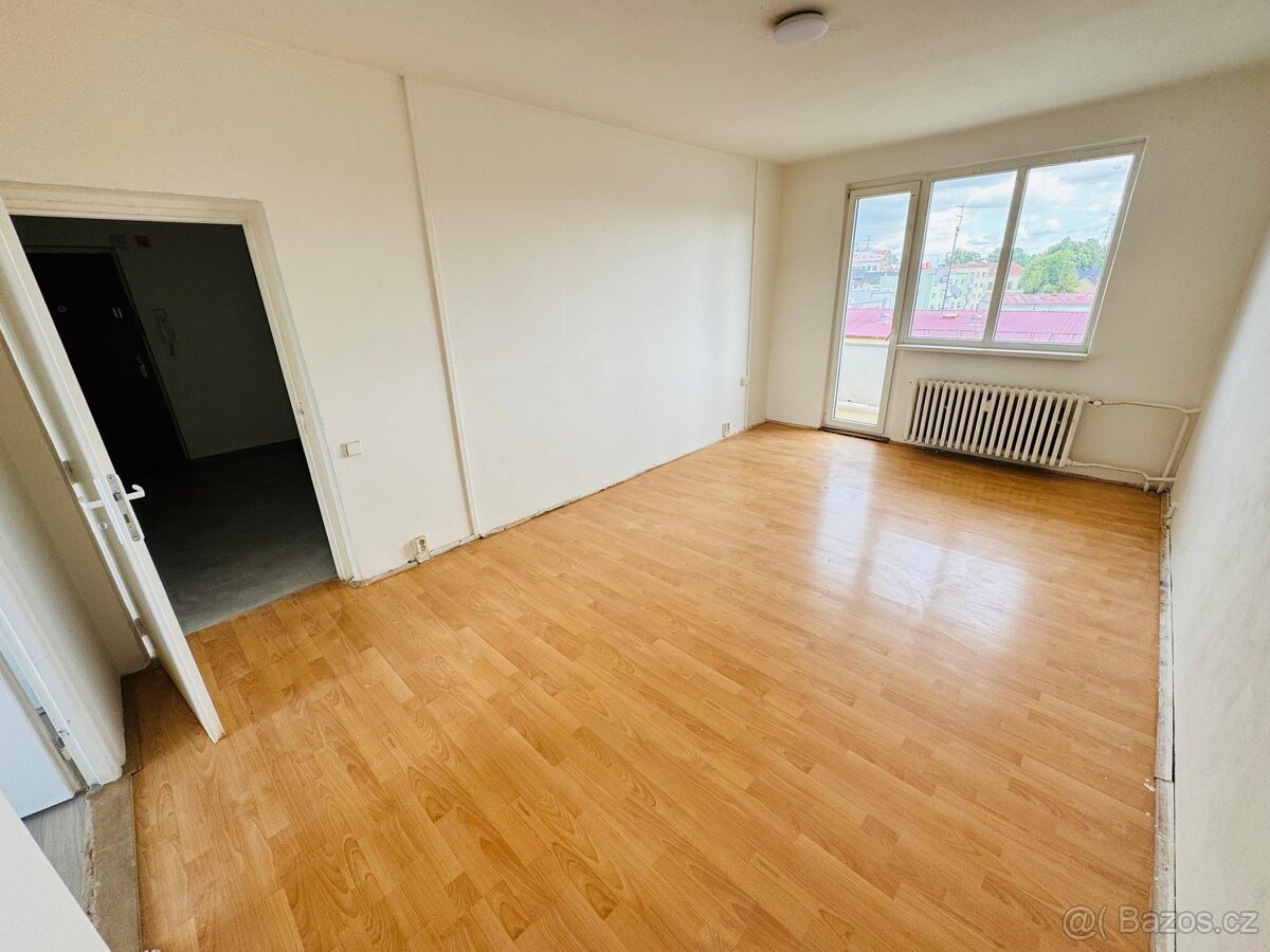 (487) Pronájem, byt 2+1, 50 m, Horská 329, Bochov - 4