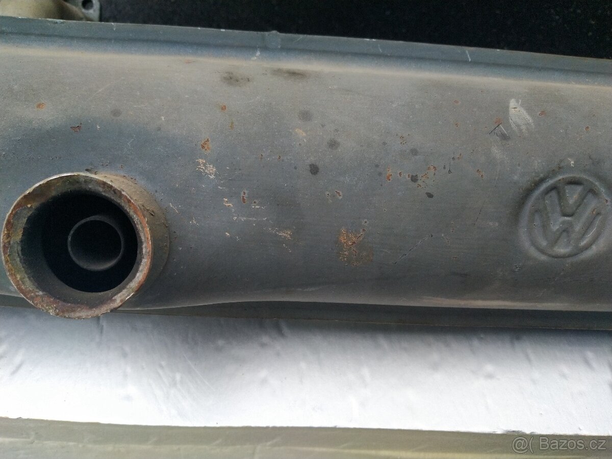 Prodám výfuk na VW T1, T2 od VW - 4