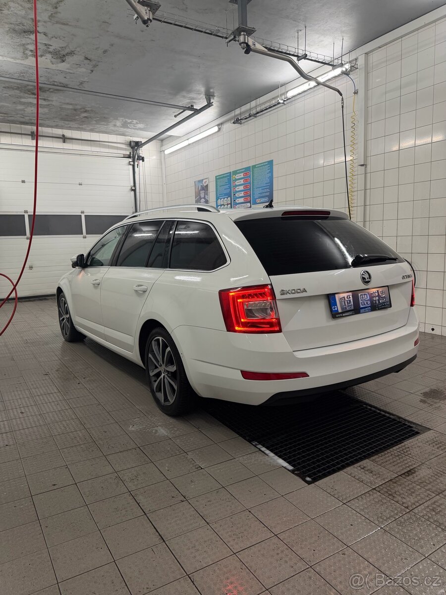 Nabízím k prodeji SKODA OCTAVIA 3COMBI 2.0 TDI 110KW - 4