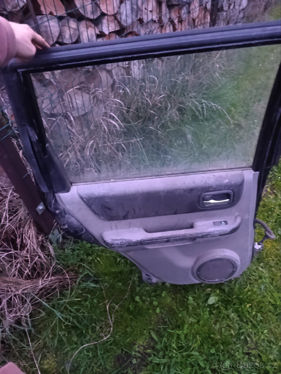 Dveře Nissan X-trail levně - 4