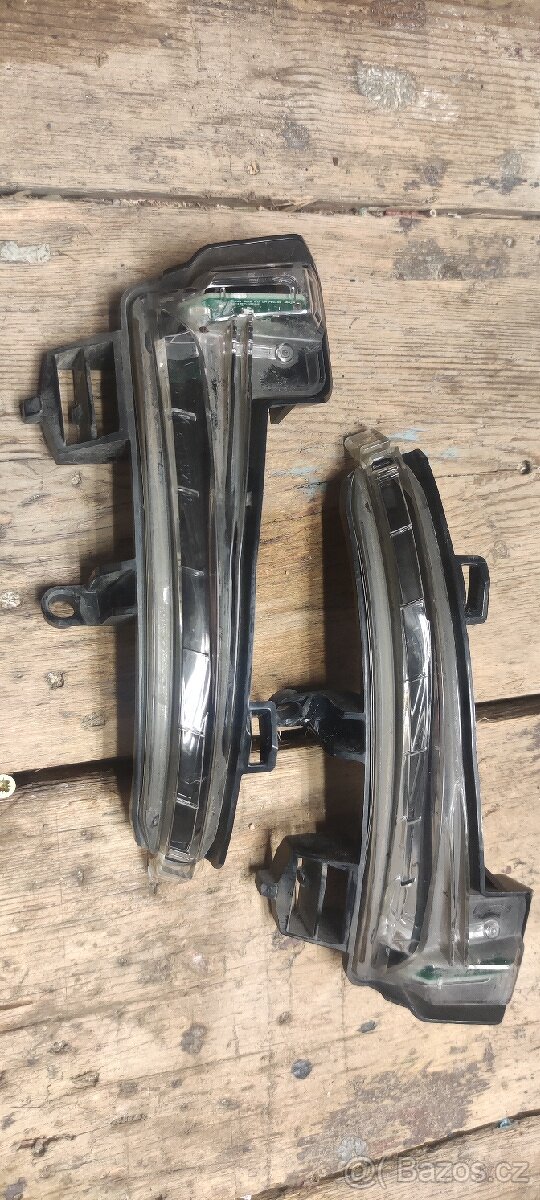 Superb 3 originál blinkry zpětných zrcátek - 4