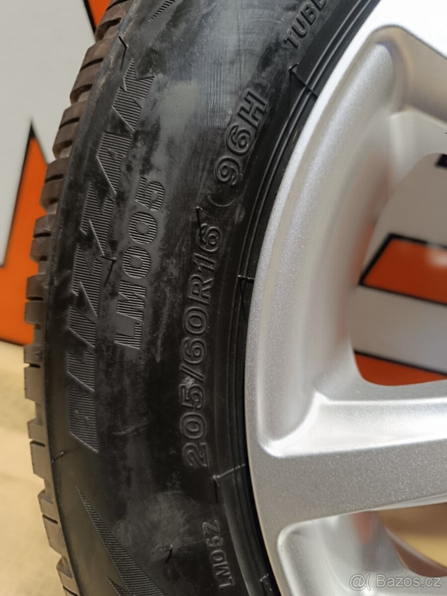 ALU kola Oxxo, 6,5x16'' 5x112+zimní pneu 205/60R16 - 4