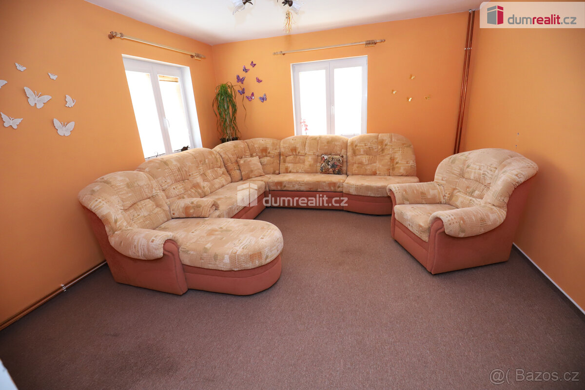 Pěkný rodinný dům 4+1 s garáží, sklepem, půdou v Kraslicích - 4