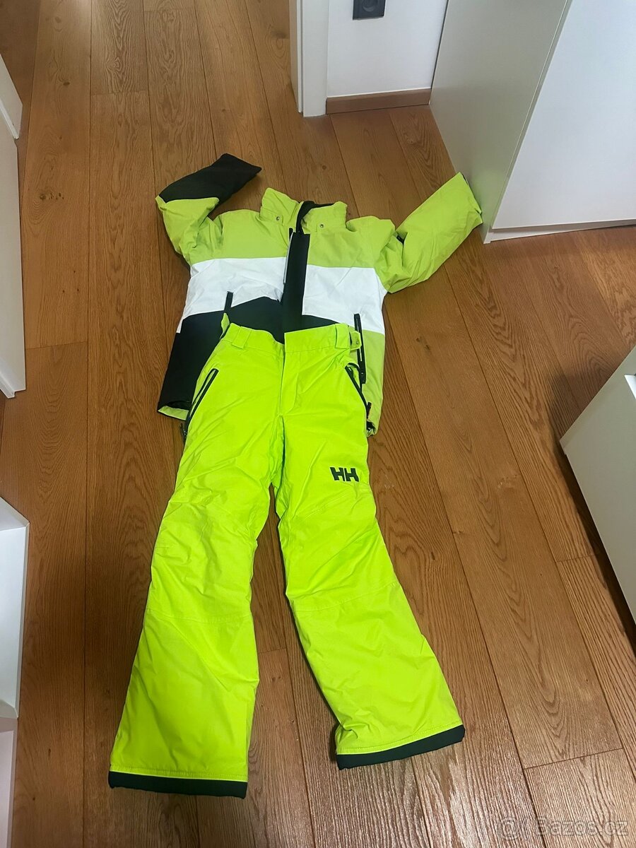 Bunda Reima a kalhoty HH - na lyze - 4