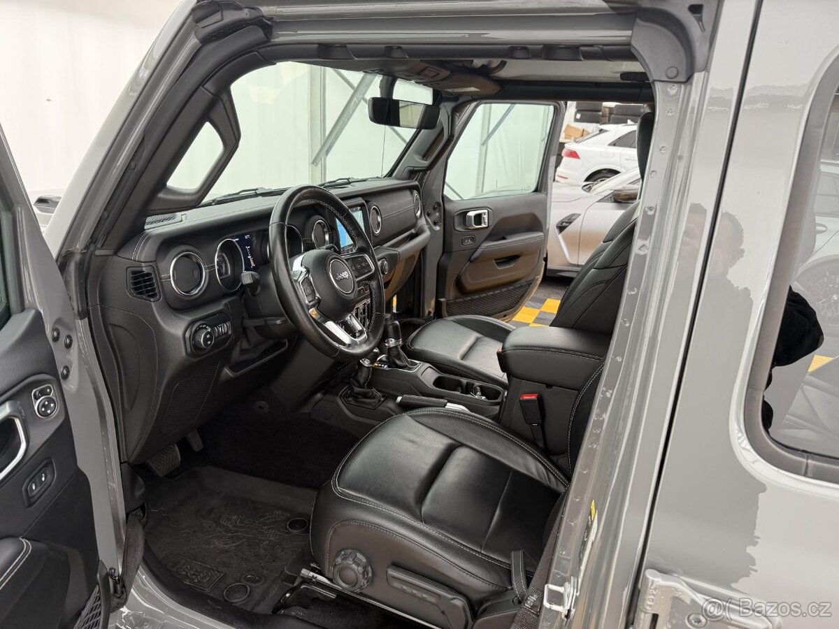 Jeep Wrangler, 200KW AT CZ DPH Overland