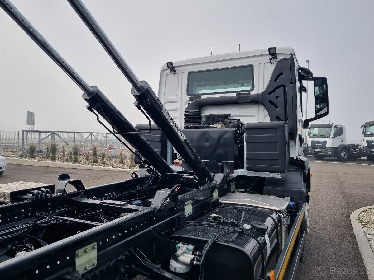 NEJETÝ MAN TGM 18.290 NOSIČ KONTEJNERU 10T - 4