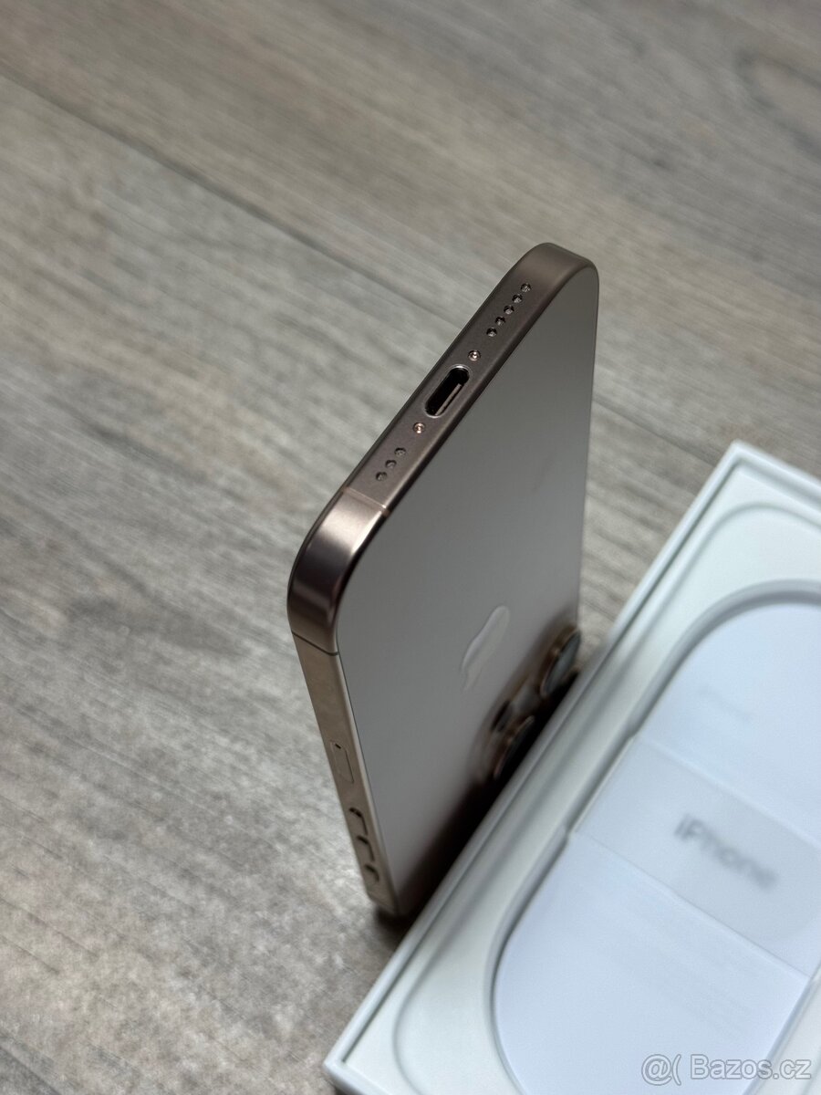 Apple iPhone 16 Pro 128 GB Desert Titanium - 4