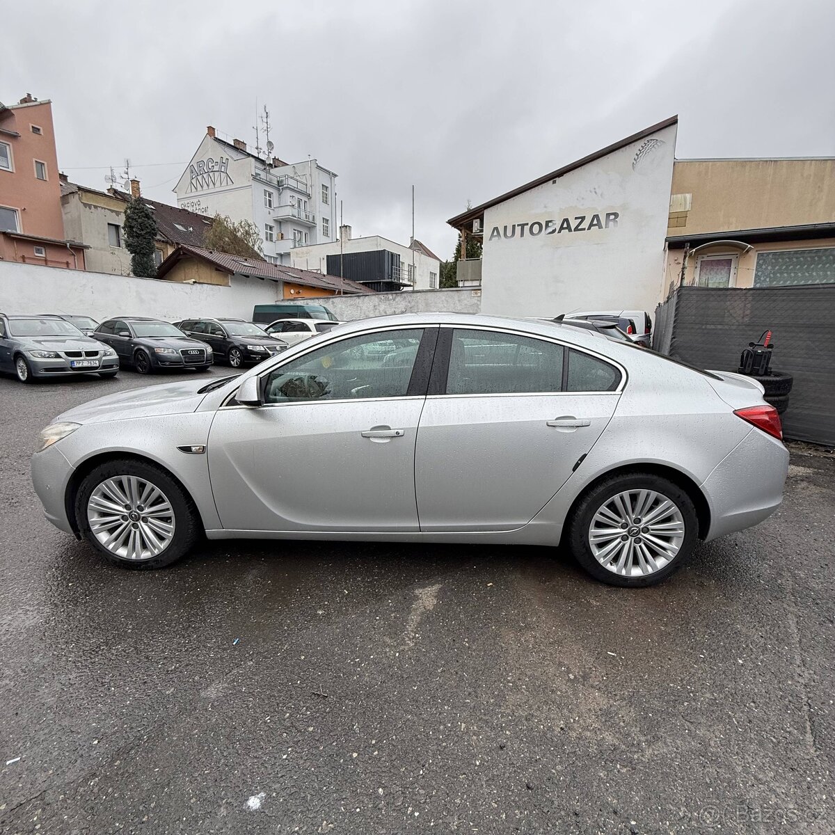 Opel Insignia 2.0 CDTi • 96 kW • 2013 • Kombi • BEZ KOROZE • - 4