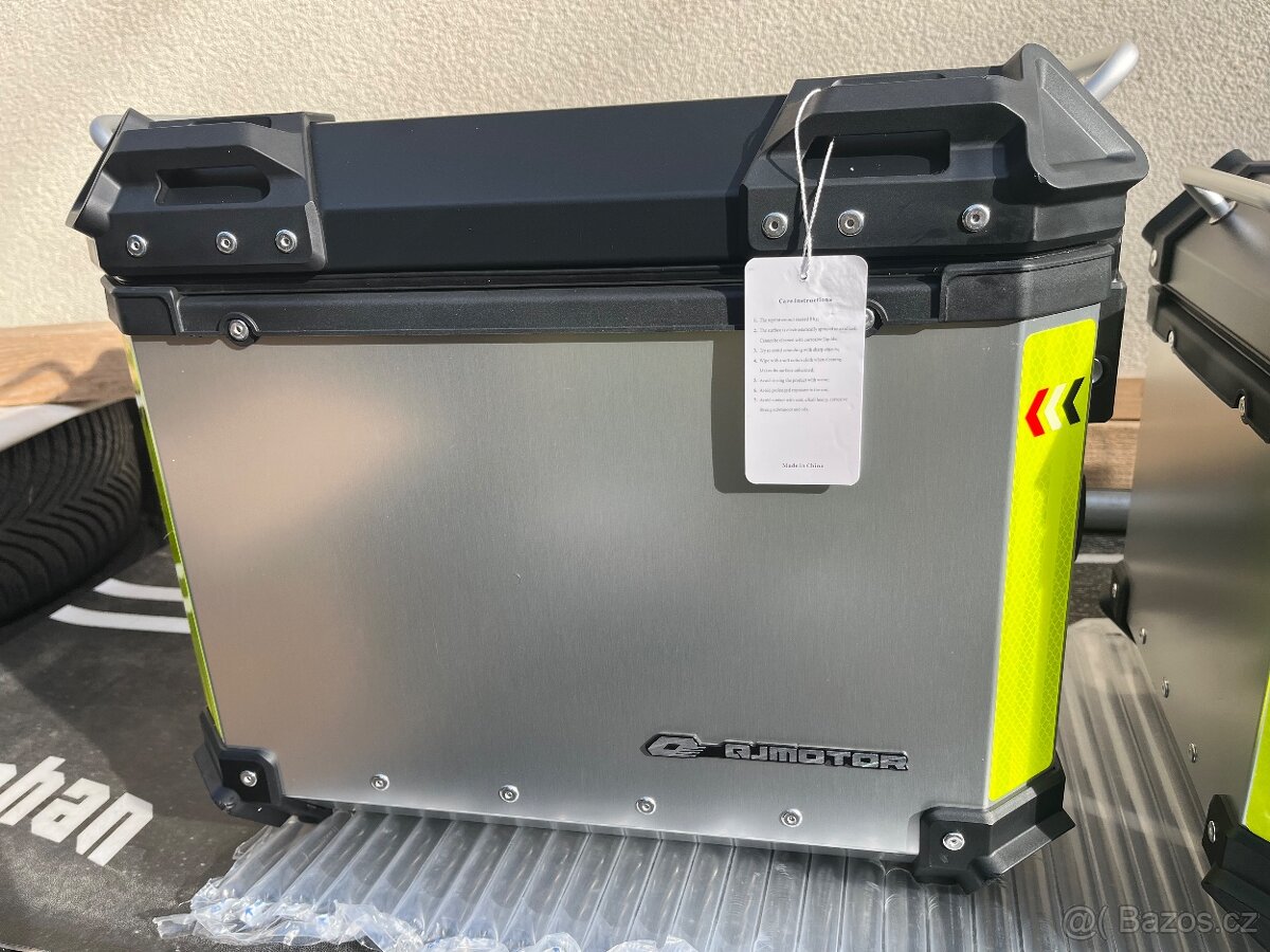 Alu kufry 2x boční a Topcase - 4