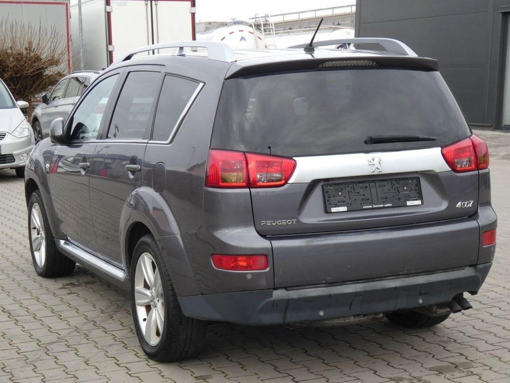 Peugeot 4007 2.2 HDI 7míst, 4x4, kůže - 4