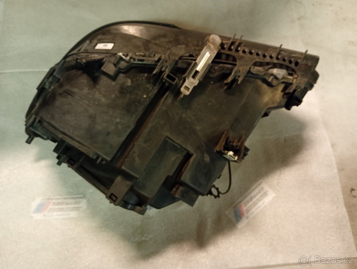 Dynamic Xenon BMW F01 / F02 -- kusovka PRAVÁ - 4