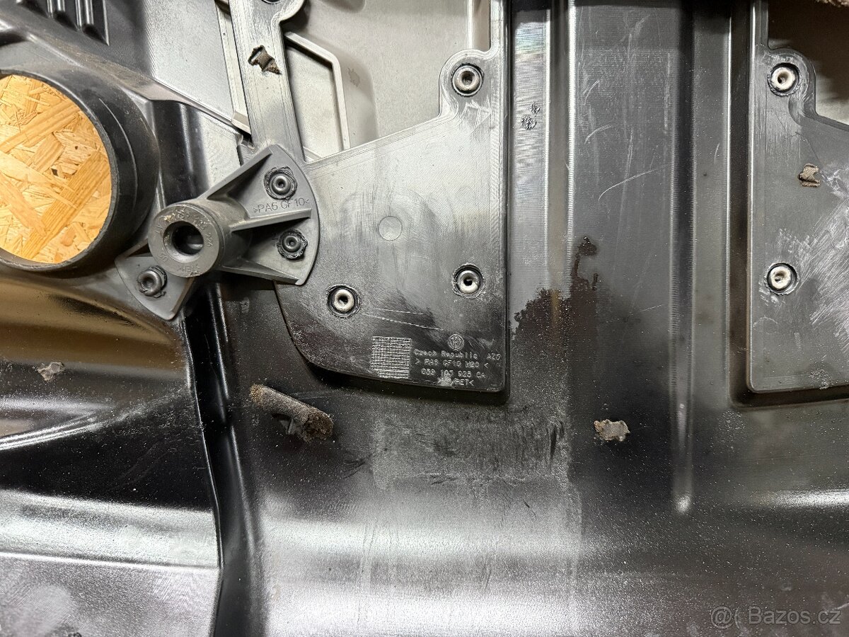 KRYT MOTORU VW TOUAREG 7P 059103925CA - 4