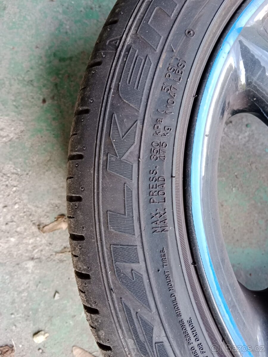 Prodam 4x letni pneu včetně al disků. - 4