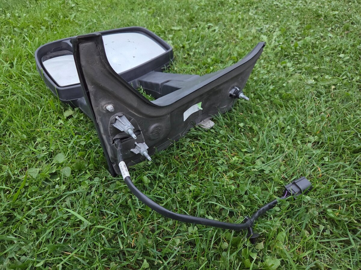 Levé dlouhé zrcátko Ford Transit MK.8 - 4