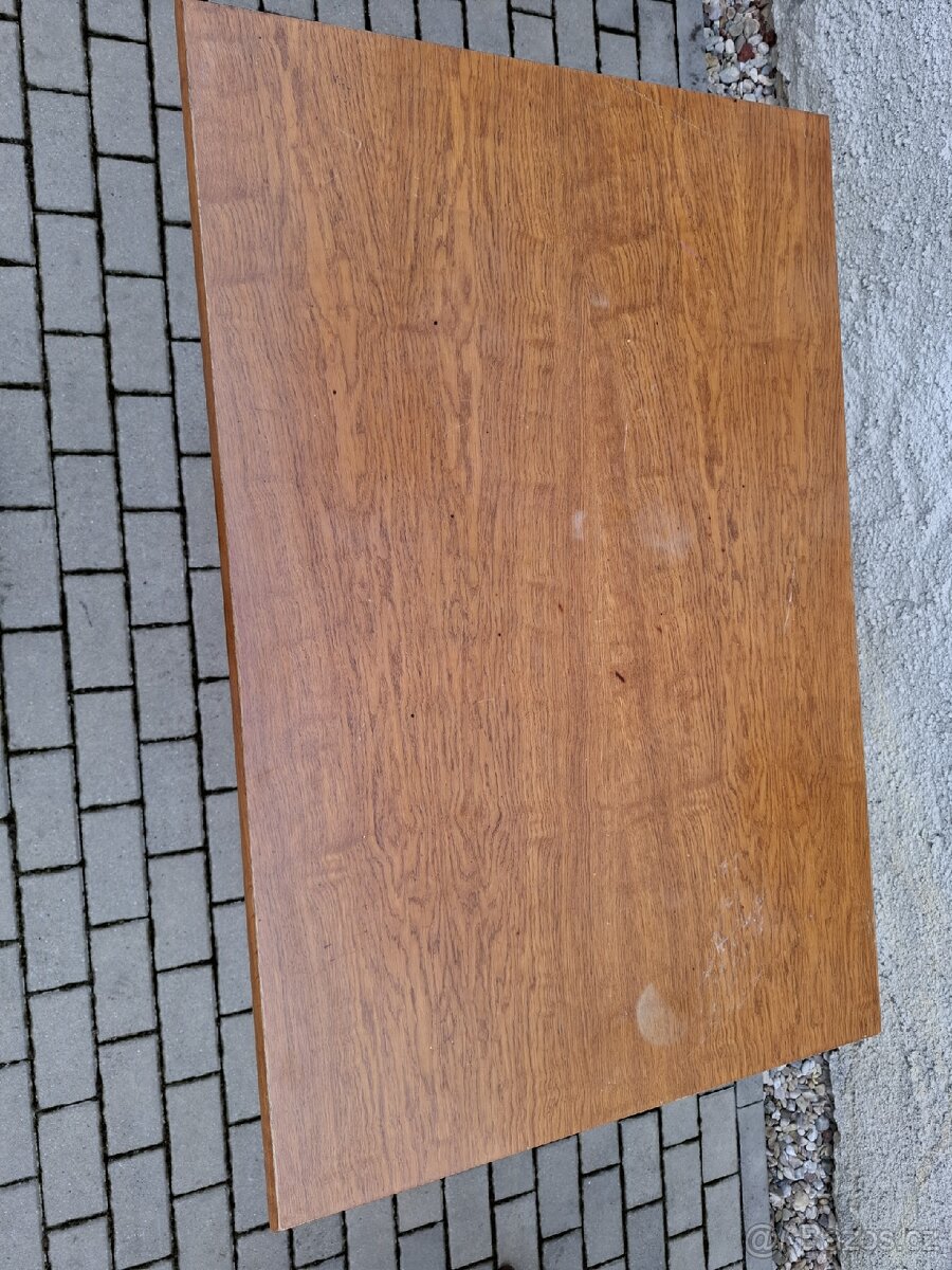 13x stoly z restaurace hospody - 4