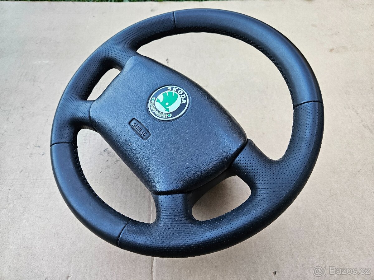 Škoda Octavia 1 volant v kůži - 4