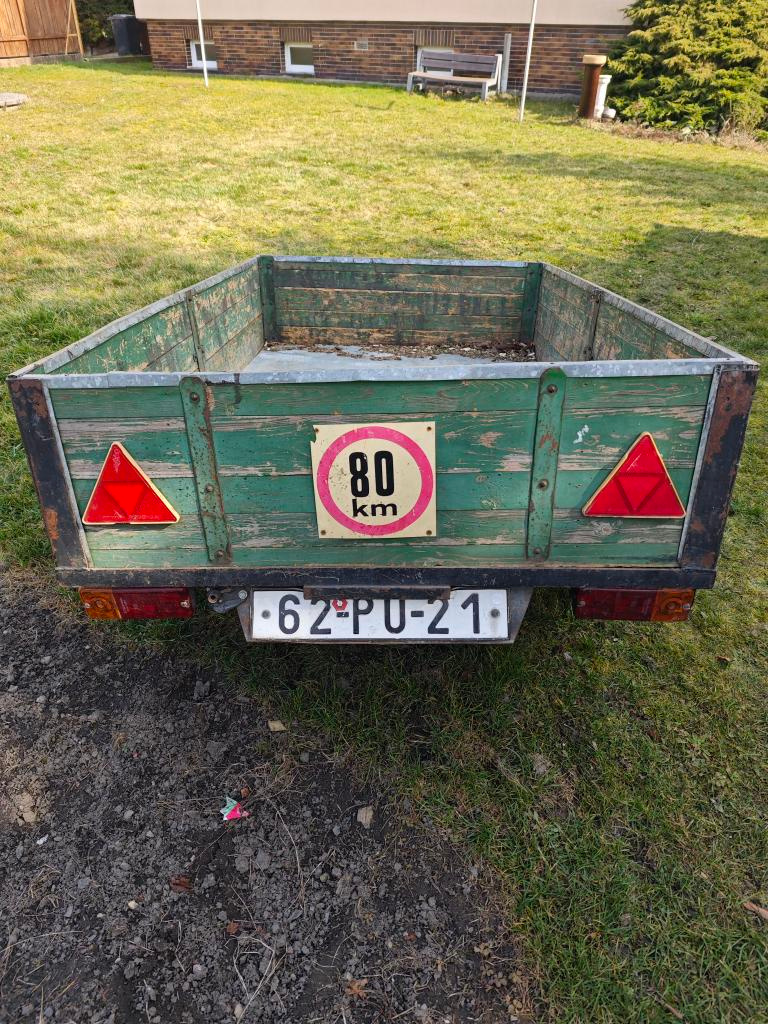 Přívěsný vozík, vlek za auto. - 4