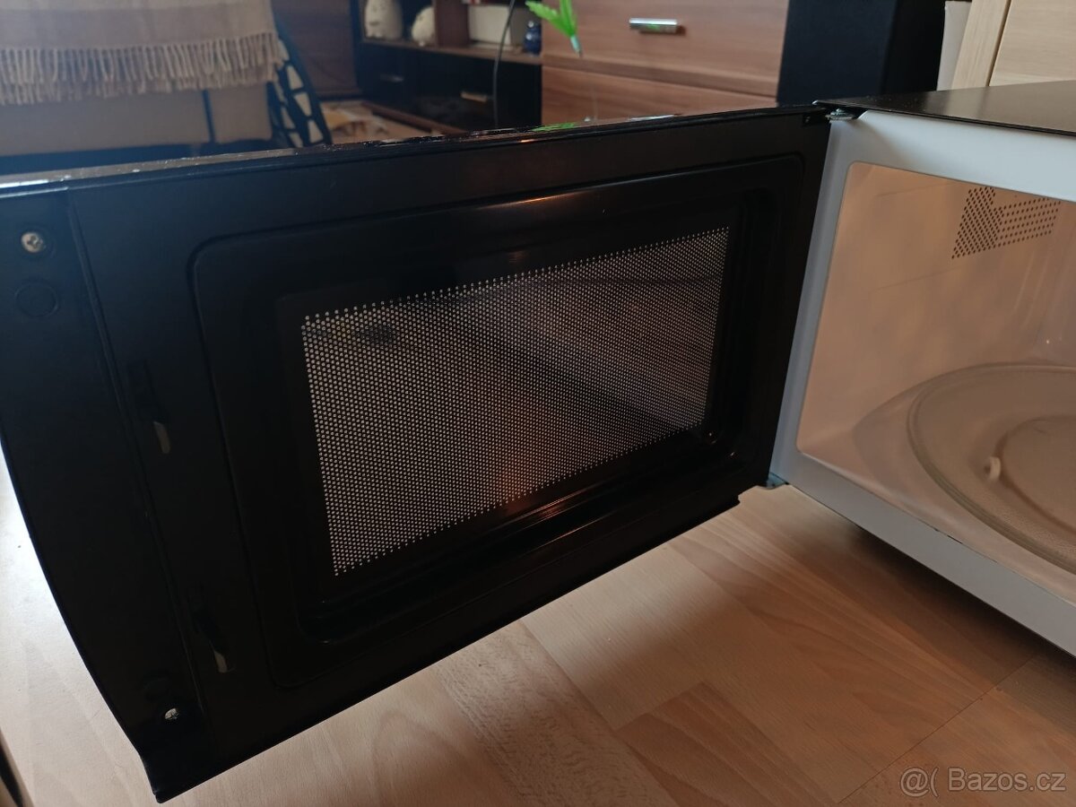 Mikrovlnná trouba Candy - 4