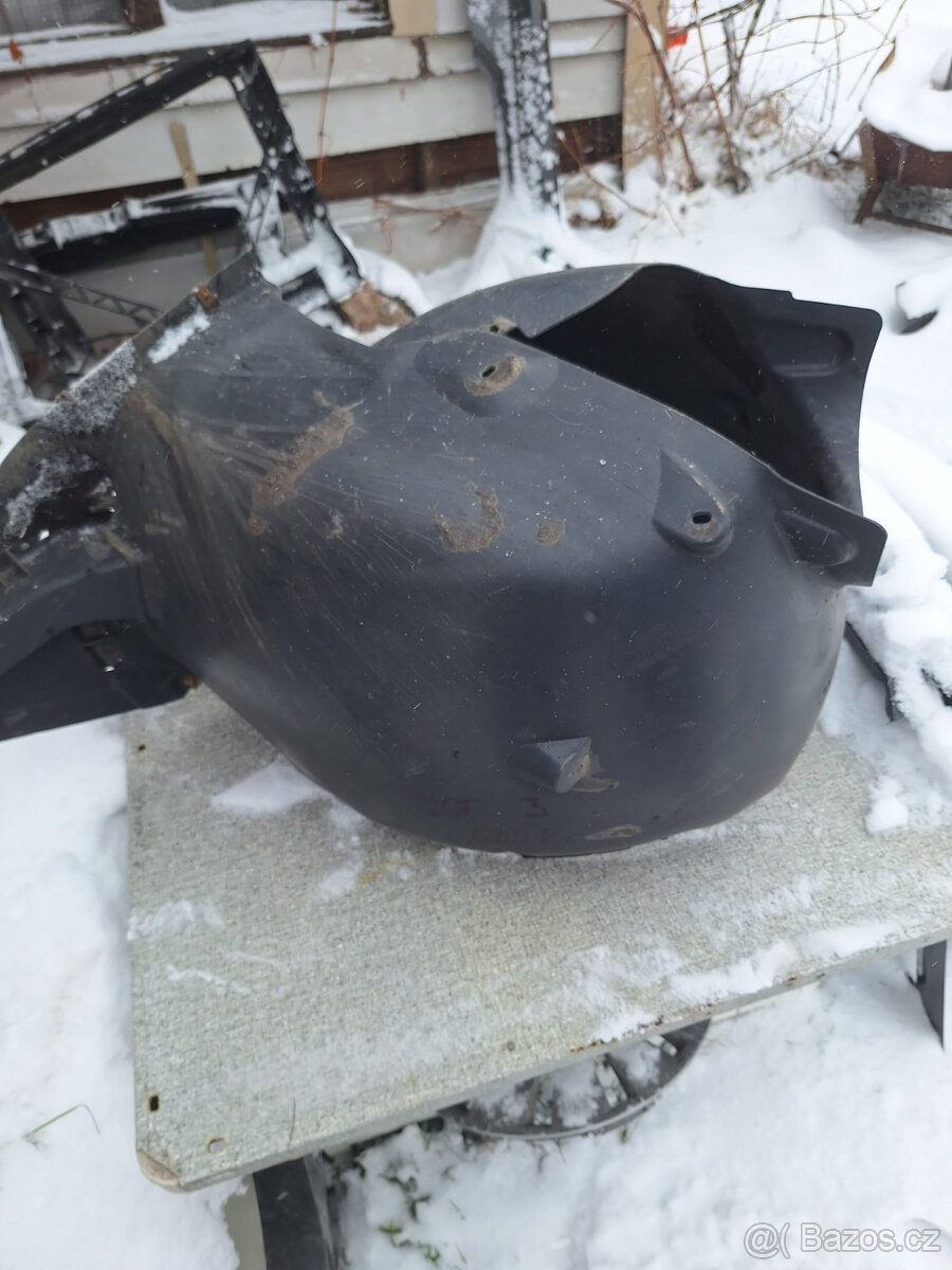 Plastové podběhy octavia - 4