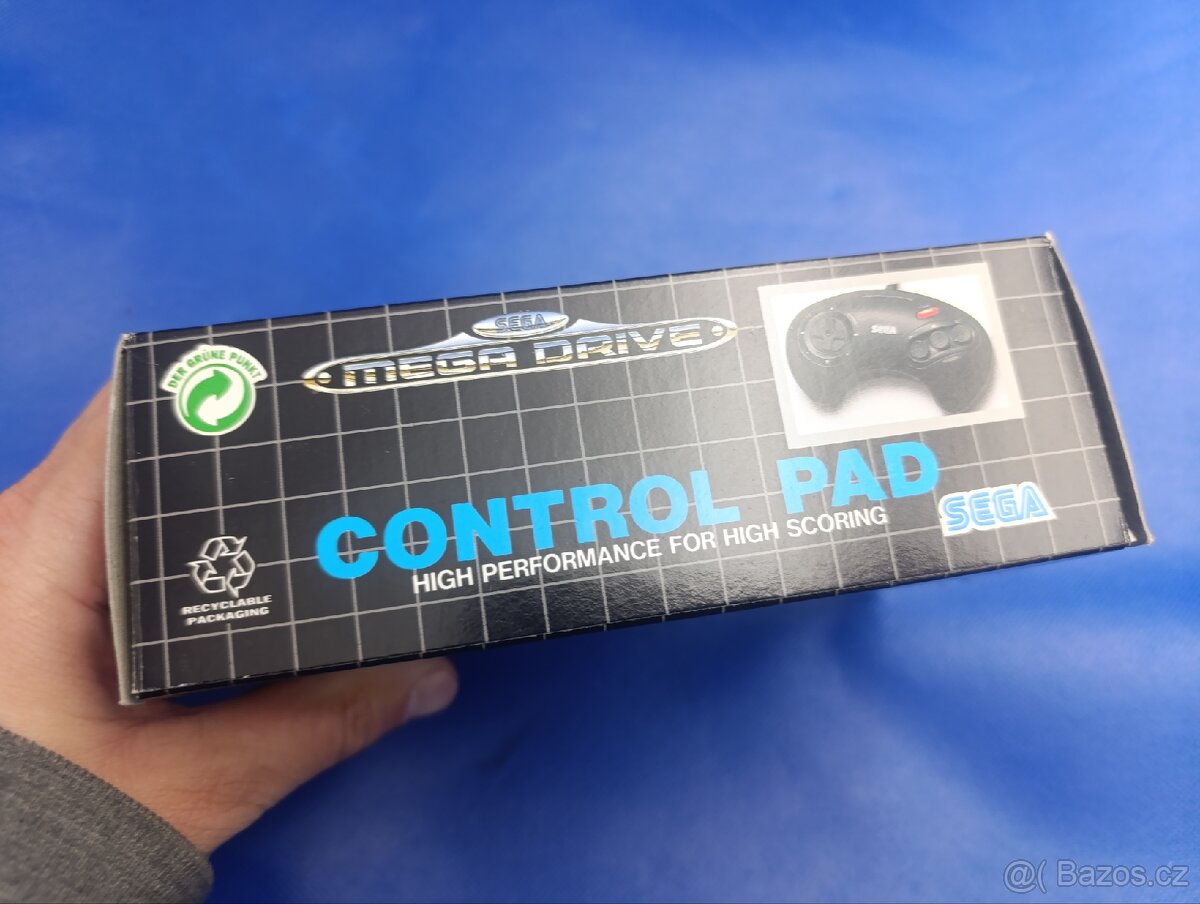 Sega Mega Drive Control Pad Boxed - 4