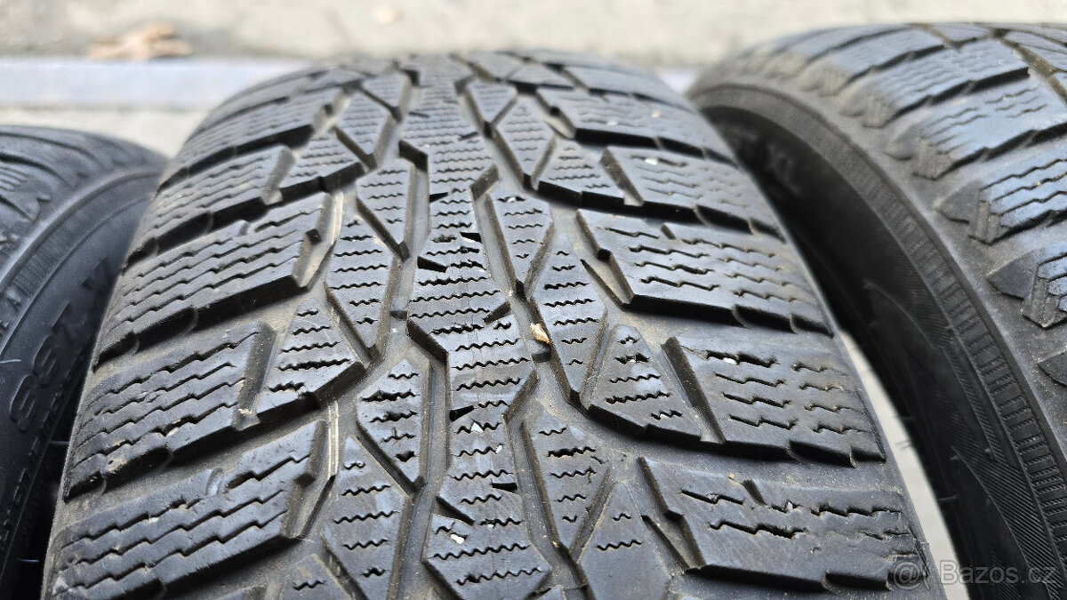 185/60/15 4x zimní pneu Nokian - 4