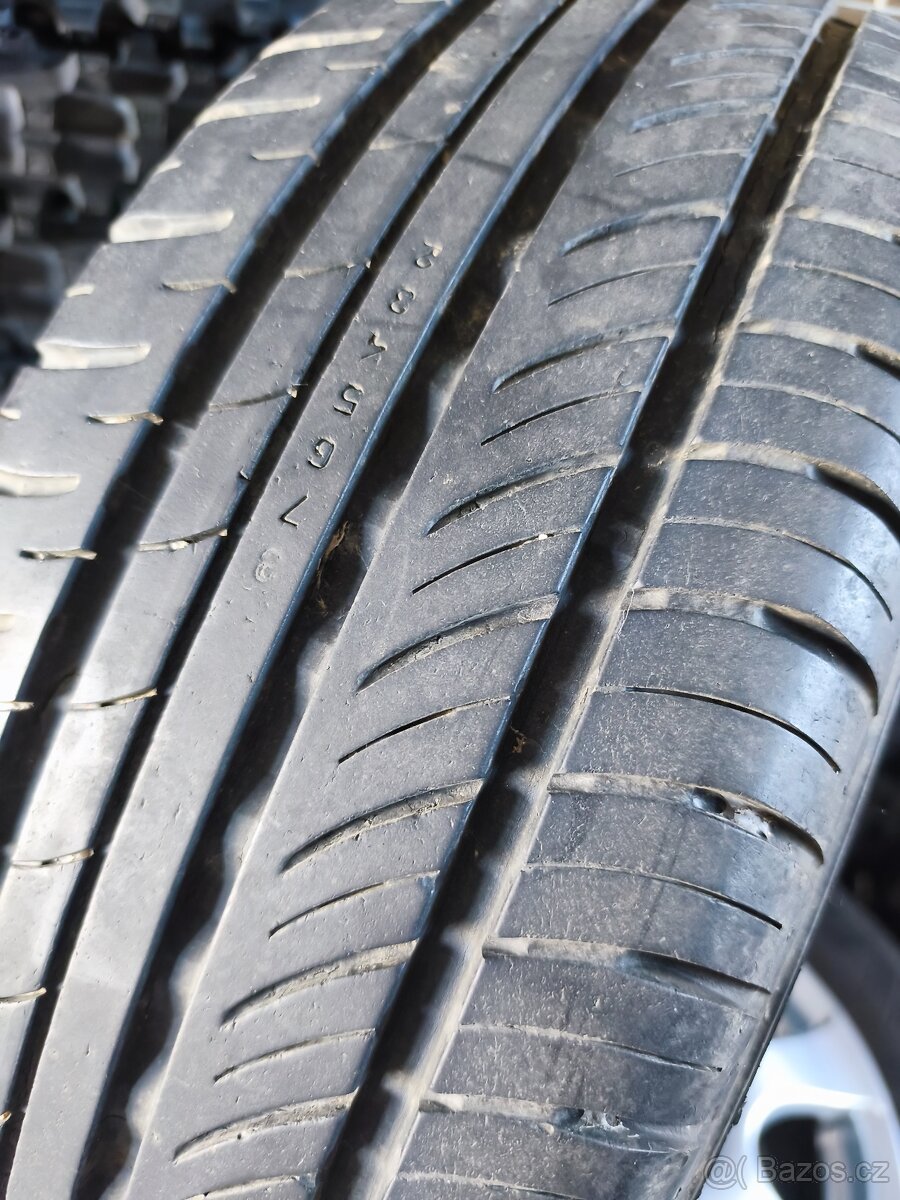195/70r15c - 4