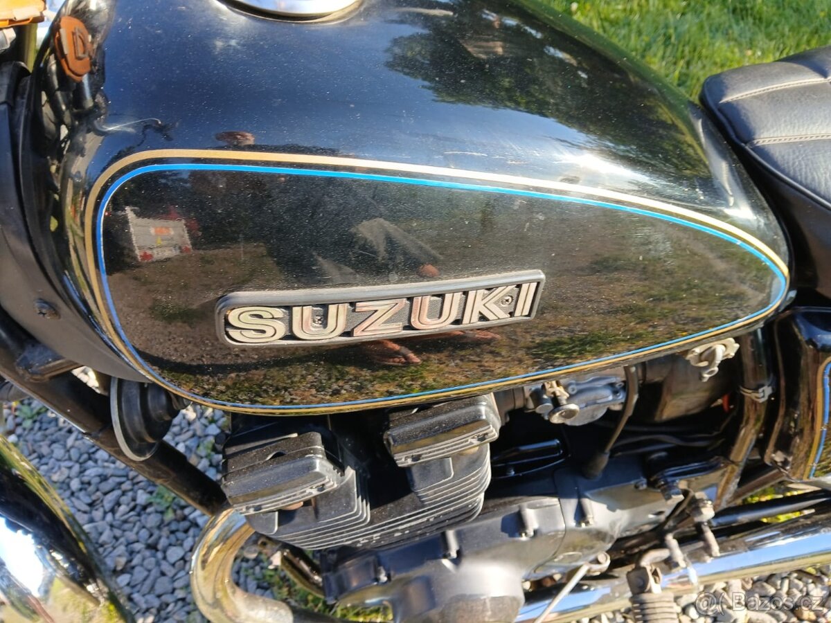 SUZUKI GSX 400 L - 4