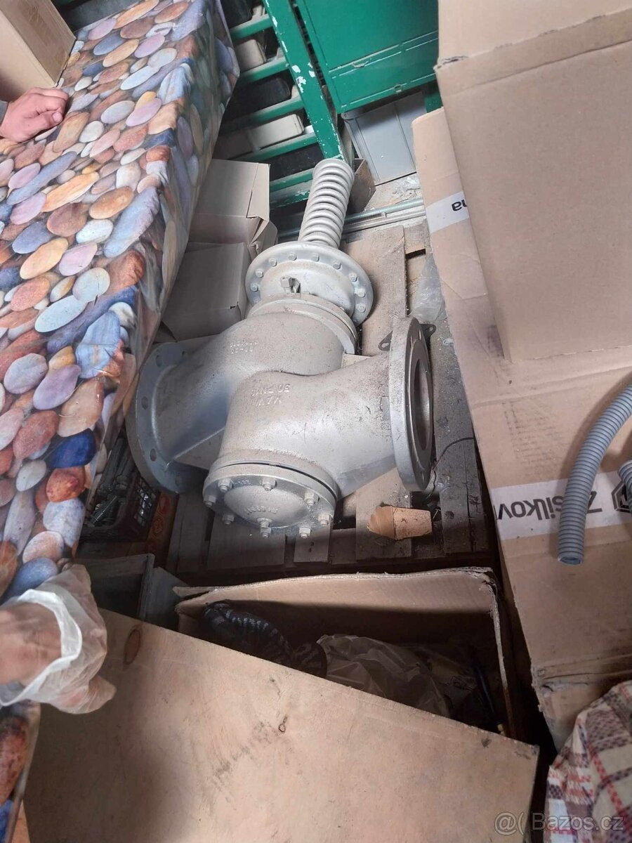 pojistný regulační ventil dvoucestný DN150 - 4