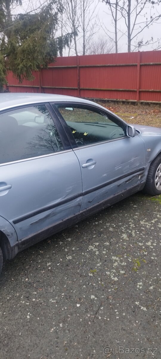 VW PASSAT levně - 4