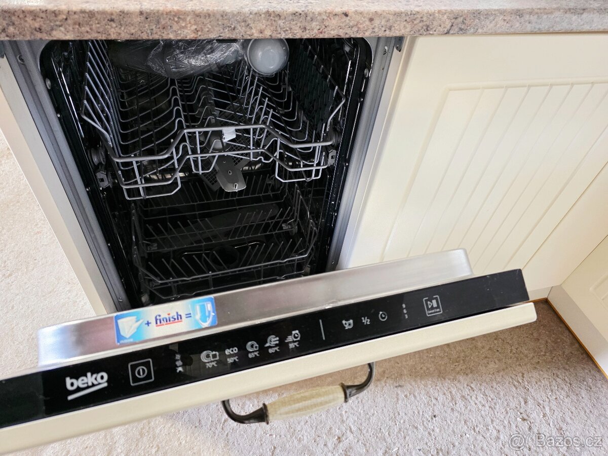 Kuchyňská linka provance - 4