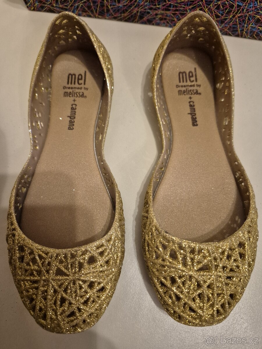 Mel Melissa vel.31 - 4