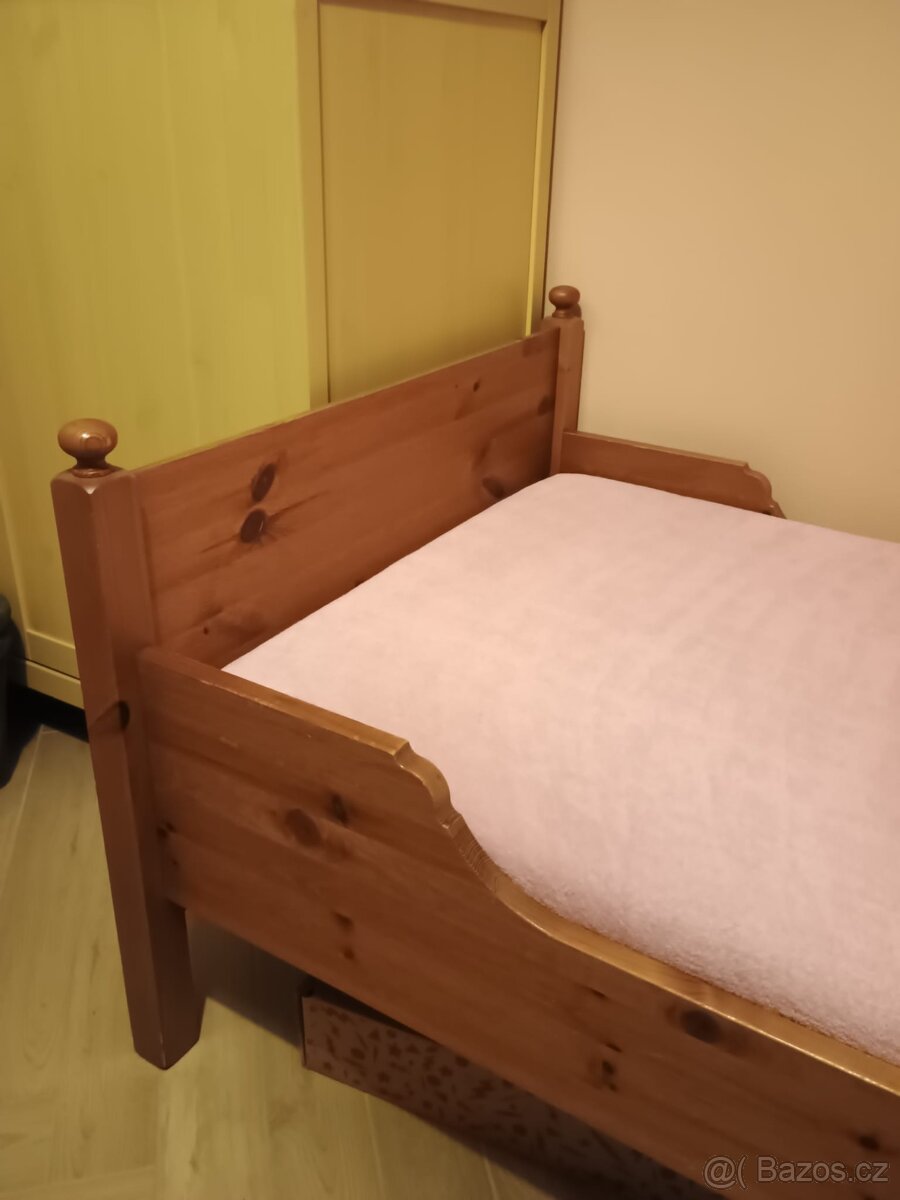 Rostoucí postel IKEA - 4