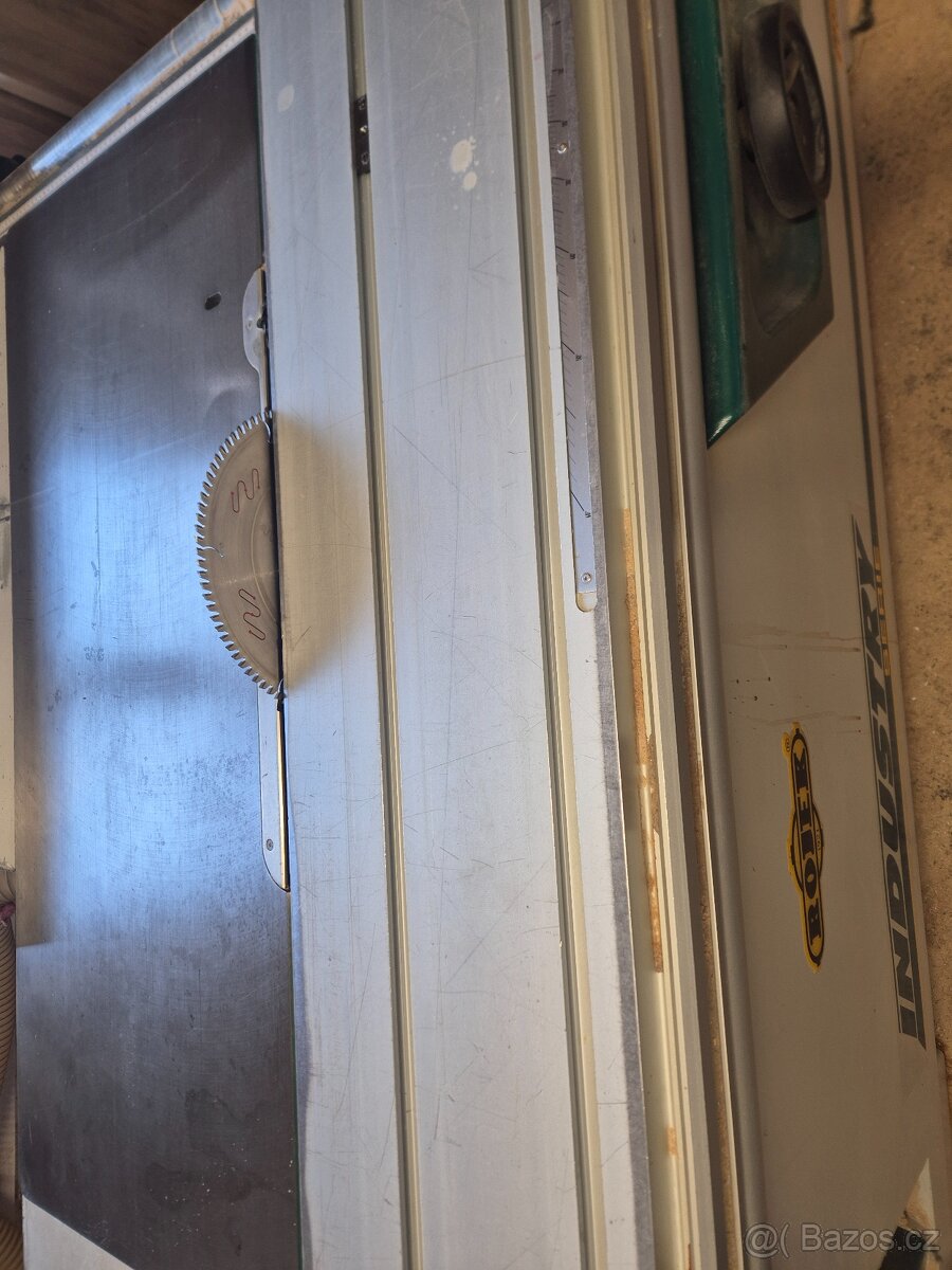 Formátovací pila ROJEK PF 300L - 4