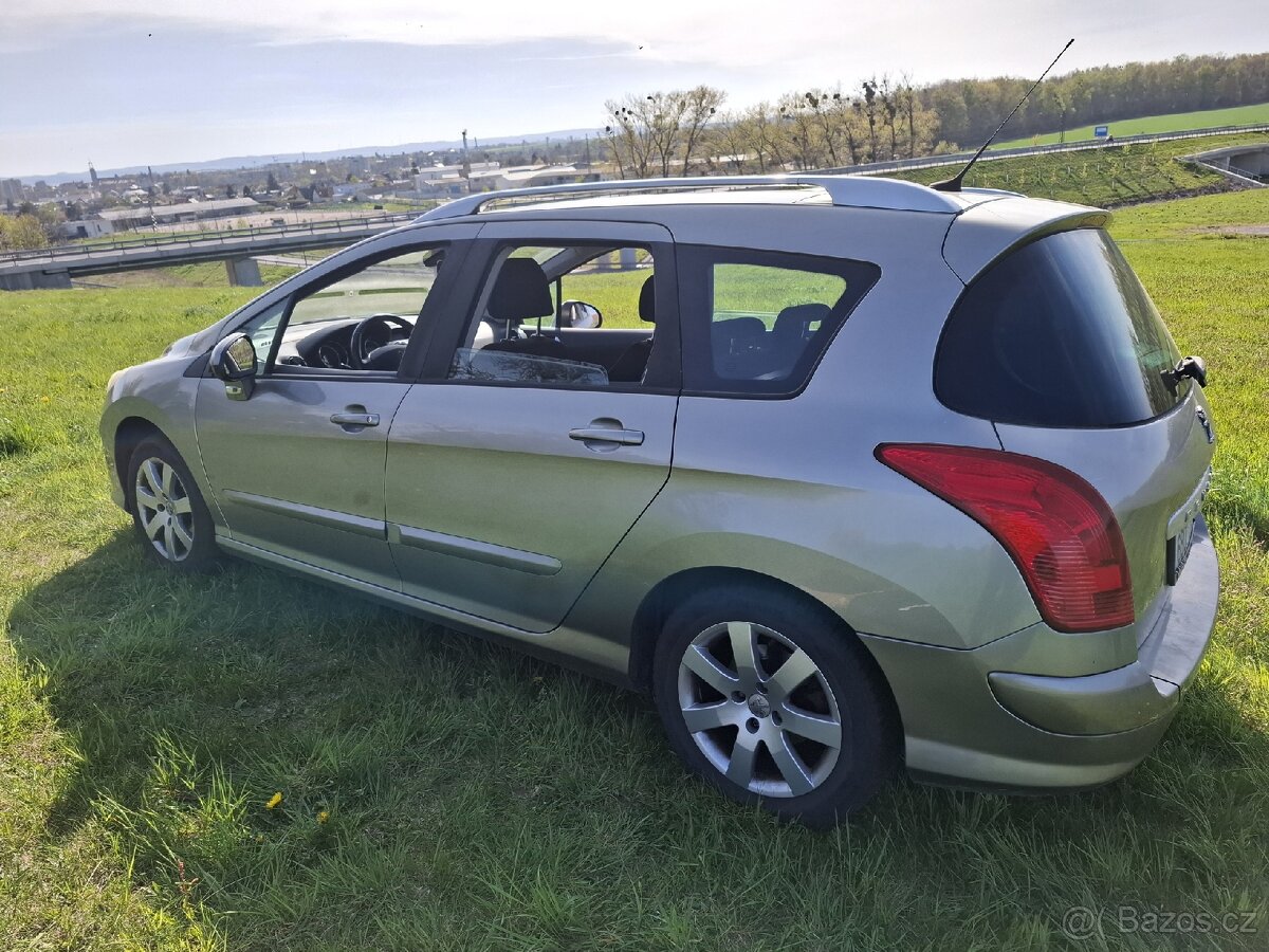 Peugeot 308 SW - 4