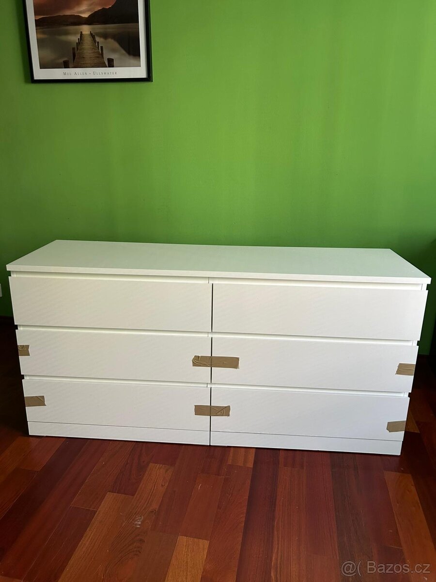 Postel,noční stolky,komoda - 4