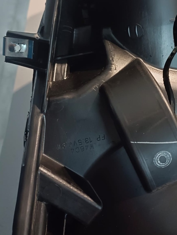 Honda Forza přední LED světlomet - 4