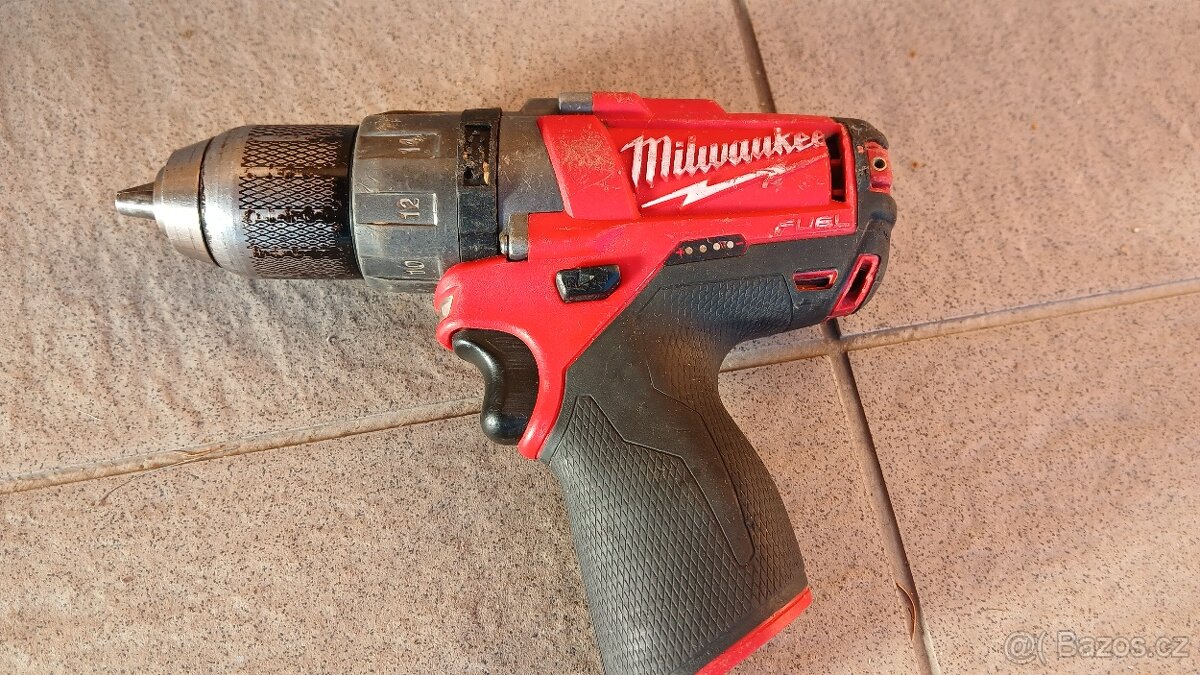 Aku vrtačka Milwaukee M12 CDD - 4