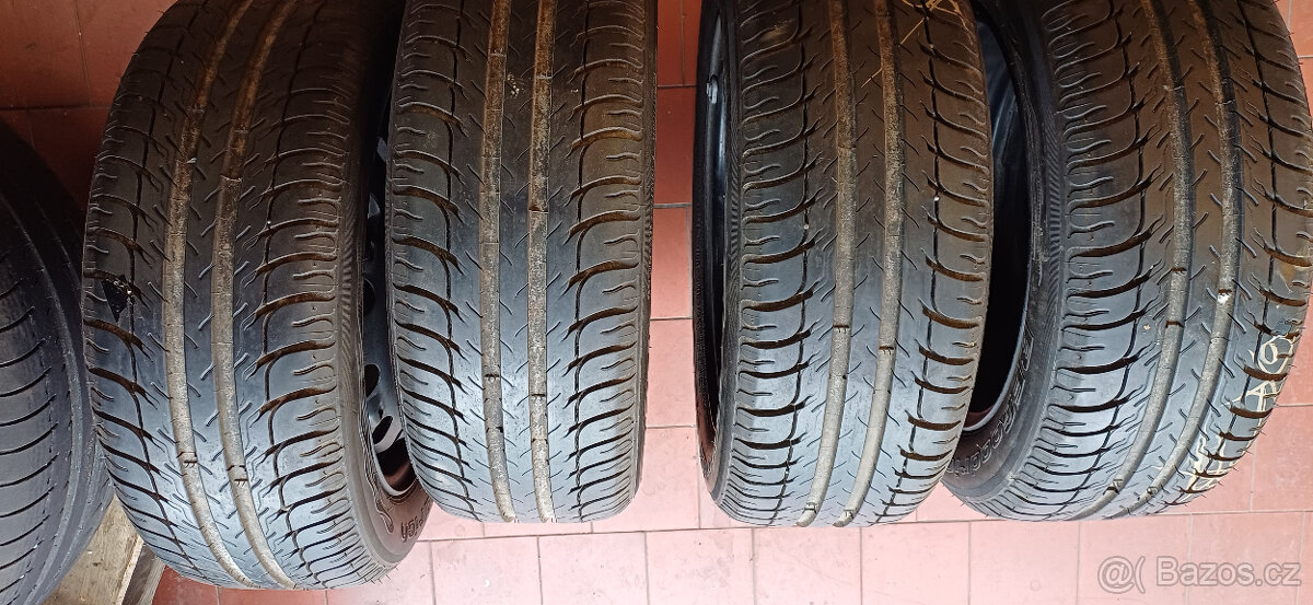 ocel disk + pneu 195/55R15 86H - 4