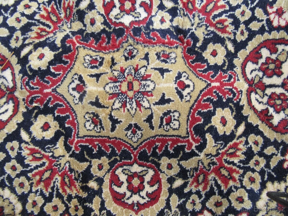 Nabízím krásný perský koberec KASAK. Zachovaly. Materiál pří - 4