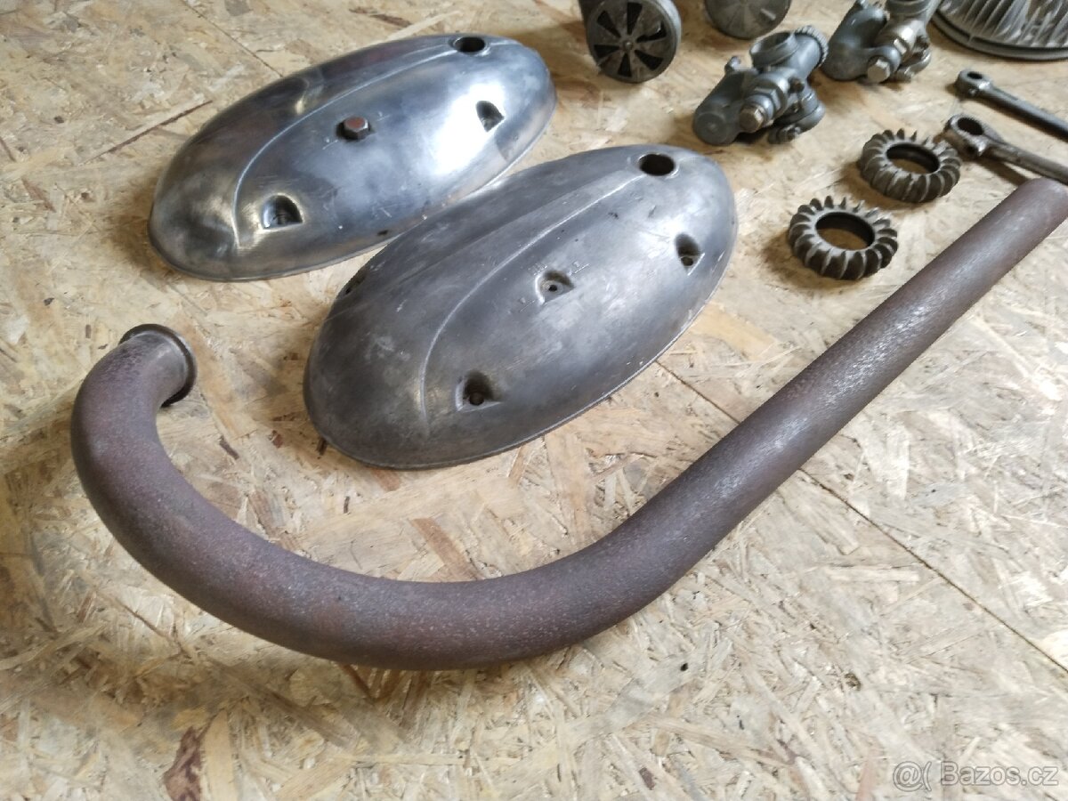 Jawa 250 pérák - díly motoru - 4