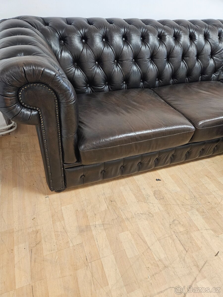 CHESTERFIELD ŠTÝL,ROHOVÁ KOŽENÁ V TOP STAVE, - 4