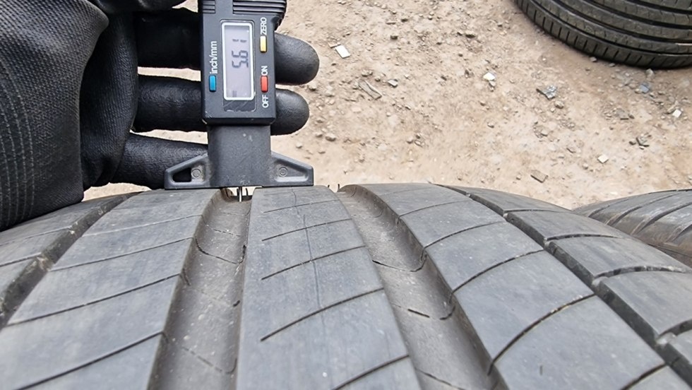 Letní pneu 245/45/18 Michelin Run Flat - 4