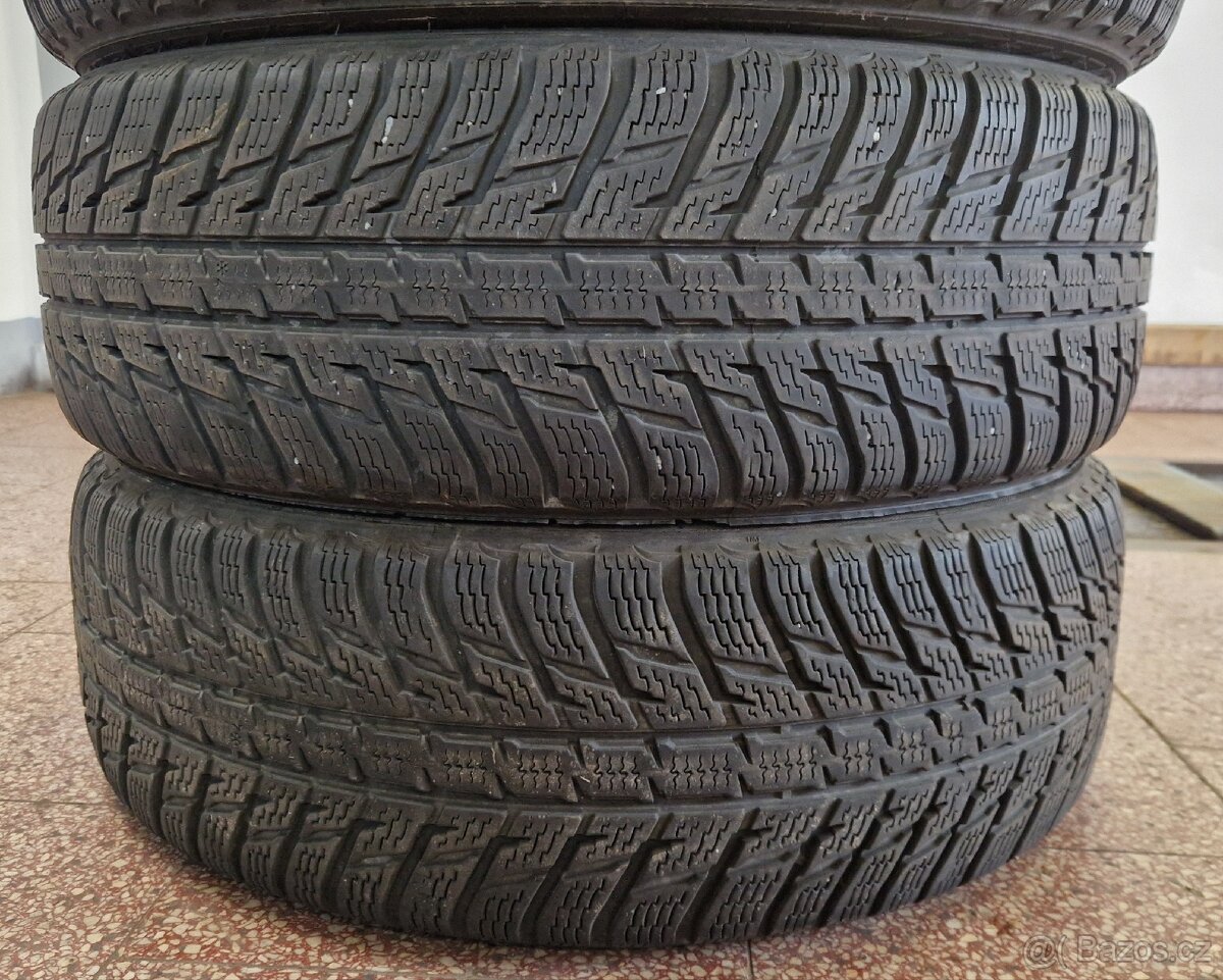 4x zimni pneu 215/65/17...103H...NOKIAN - 4