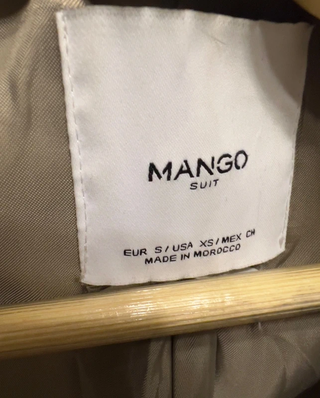 Krásný kabát zn Mango vel M - 4