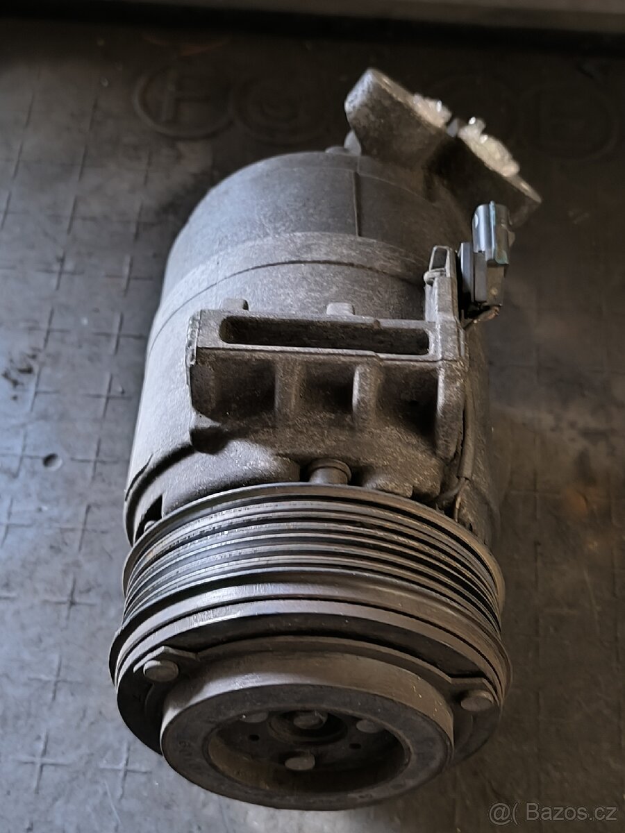 Renault Koleos , klima kompresor - 4