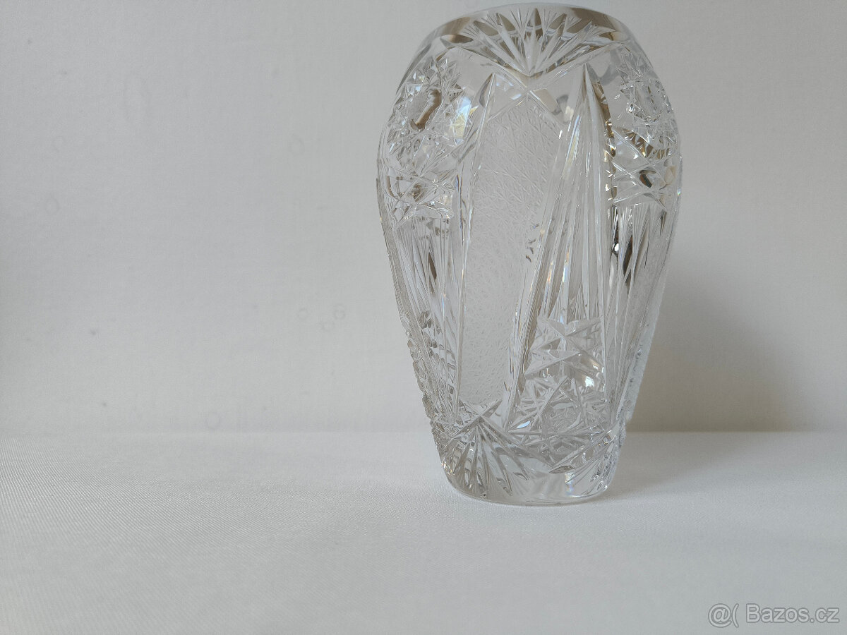 Váza průhledná broušená - 4