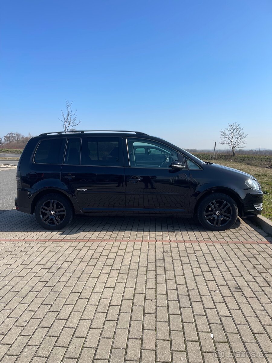 VW Touran 2009 automat - 4